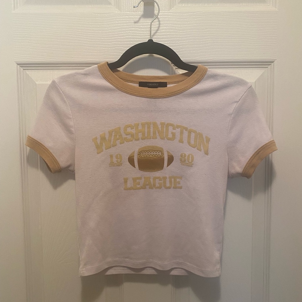 Forever 21 Beige and Gold Graphic Crop Top
